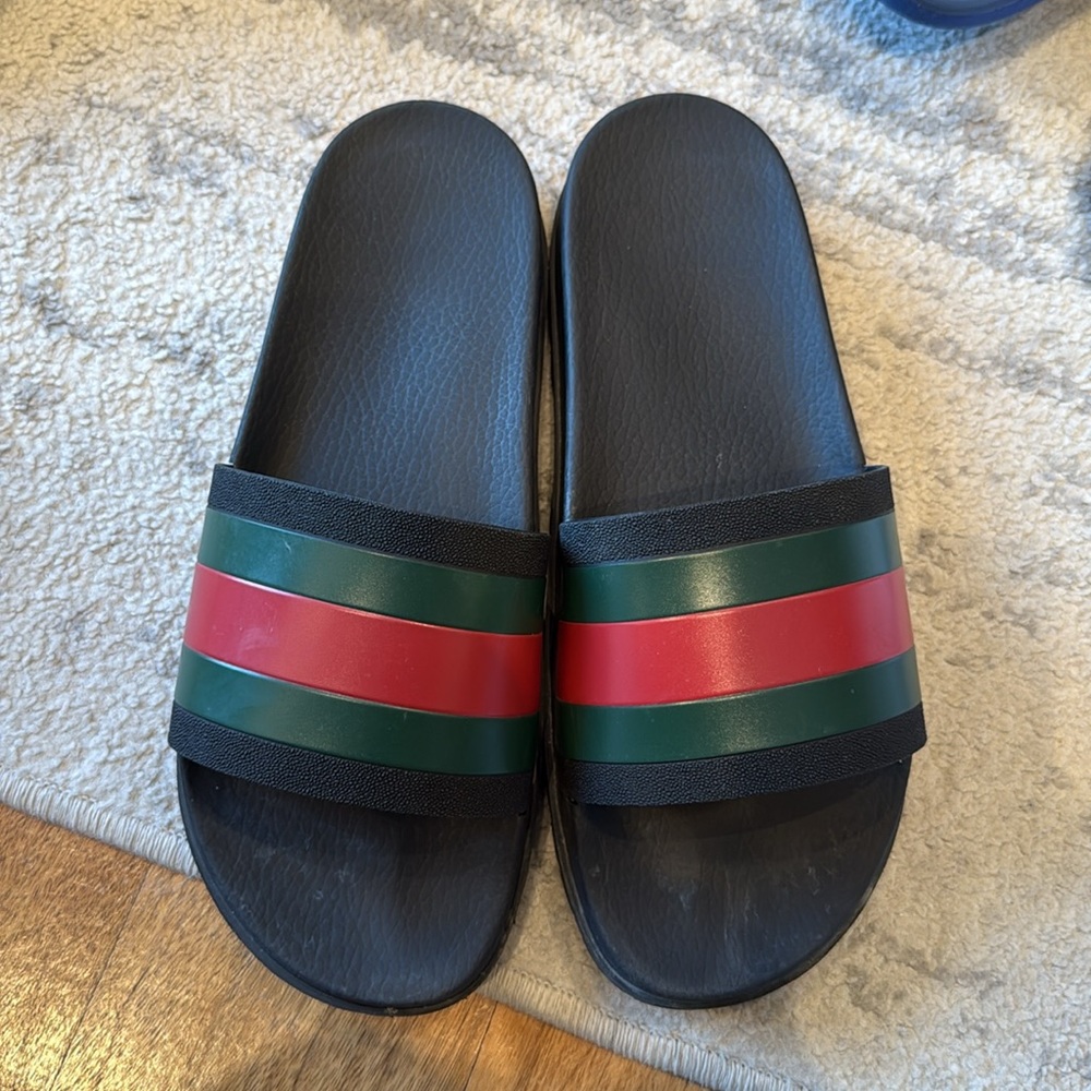 Gucci slides - Picture 5 of 7